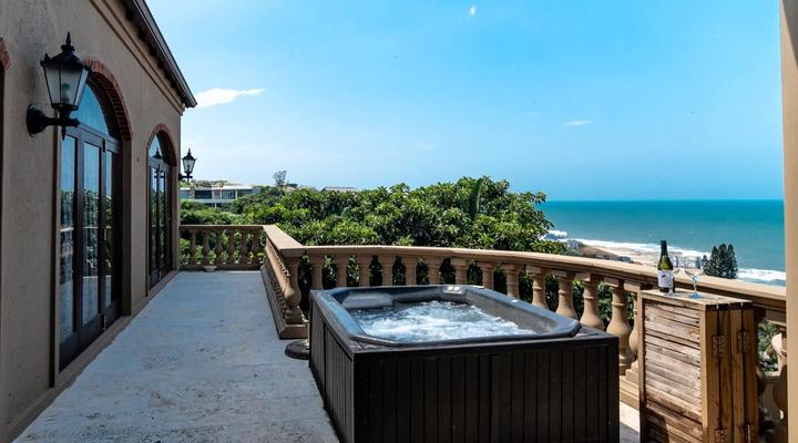 Salt Rock - Beach Holiday Home