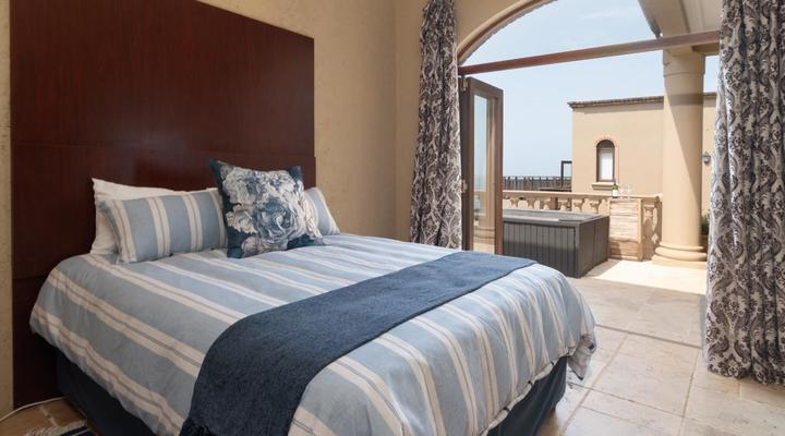 Salt Rock - Beach Holiday Home