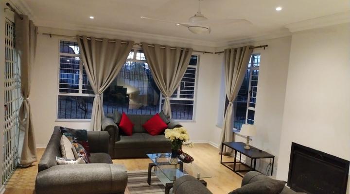 Paulshof Guesthouse - Kingsway Bed and Breakfast