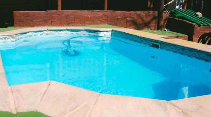 Lekkerbly Chalet Guest House