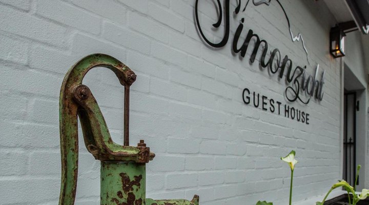 Simonzicht Guest House
