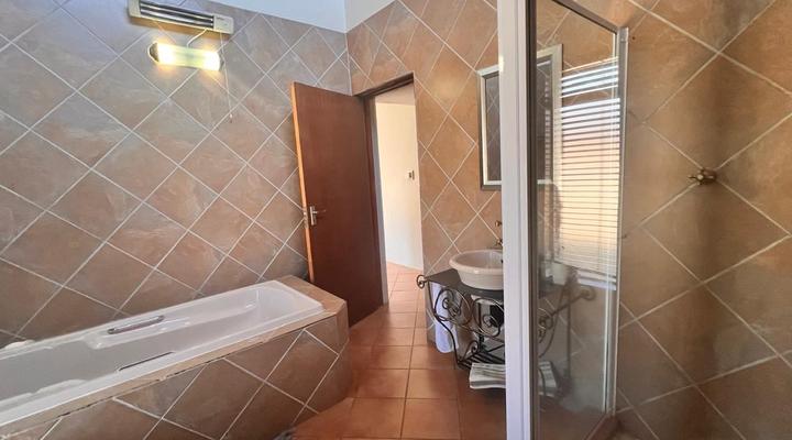 Doornkop 10a Inyati House