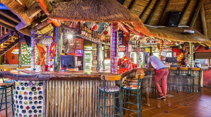 Amphitheatre Backpackers Lodge