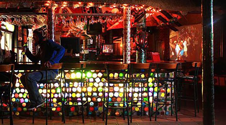 Amphitheatre Backpackers Lodge