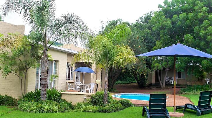 Luilekker Guest House and Chalets