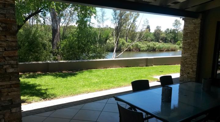 398 Vaal de Grace Golf Estate