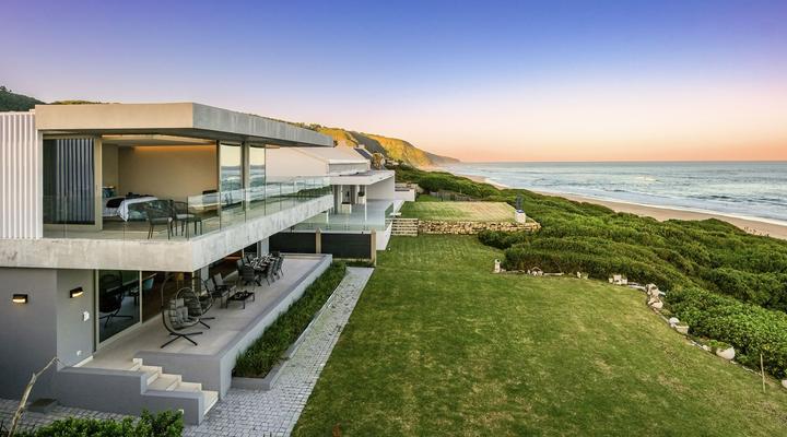 Glentana Beach Villa