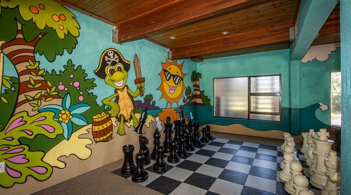 Banana Beach Club C6