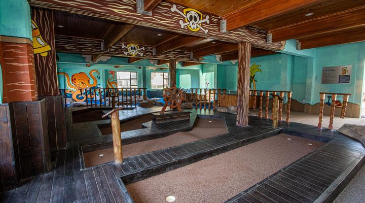 Banana Beach Club C6