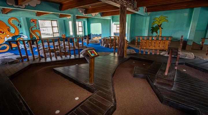 Banana Beach Club C6