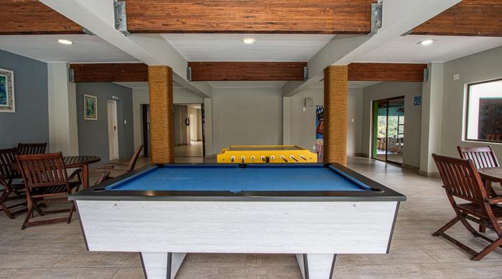 Banana Beach Club D15