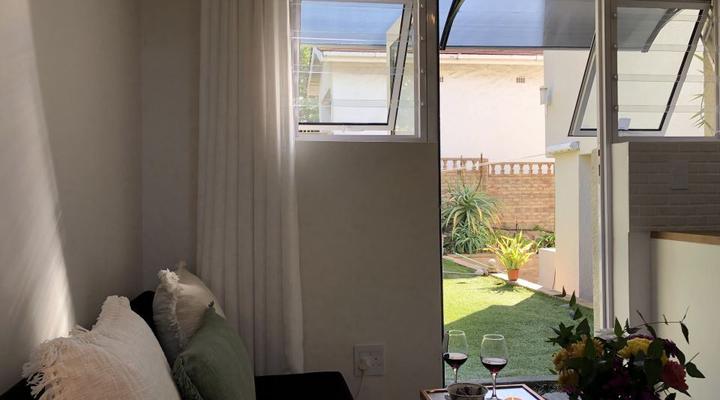 Holiday Cottage, 800m from Beach. Deep South Rumah