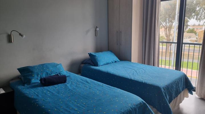 Astros Lodge 209 Blaauwberg Road, Tableview - Cape Town