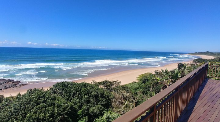 Hidden Heights Beach House, 25 Magai Drive