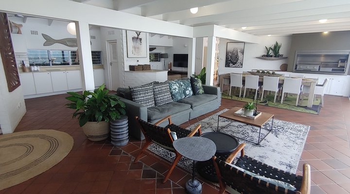 Hidden Heights Beach House, 25 Magai Drive