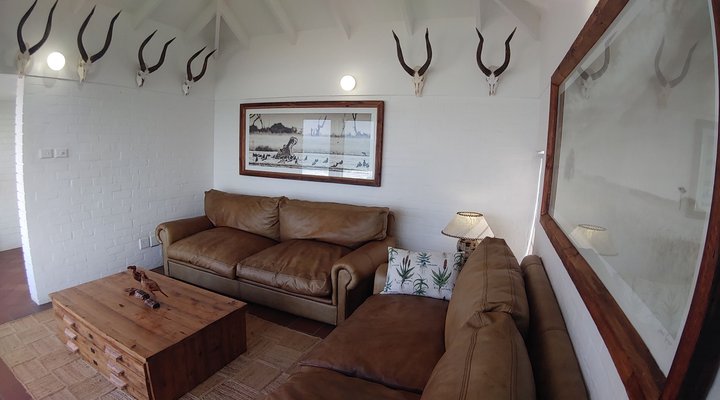 Hidden Heights Beach House, 25 Magai Drive