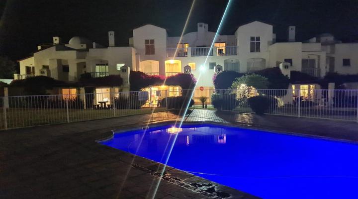 The Tides Struisbaai