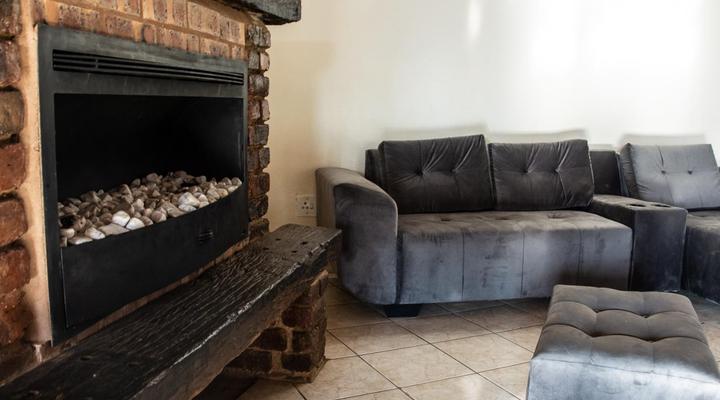 Oppiberg Guest House