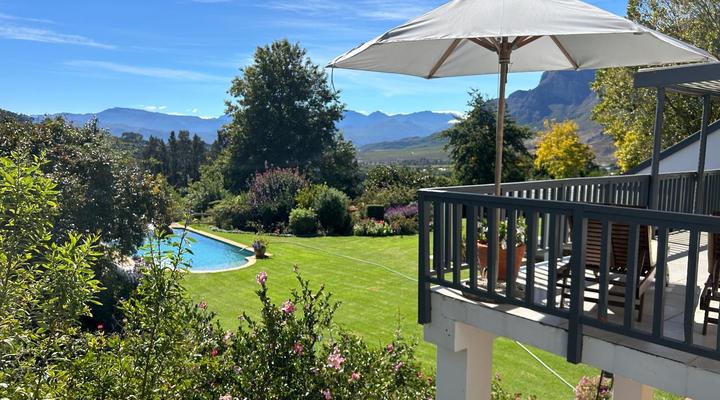 Camberley Wines Cottages