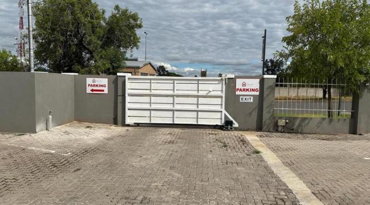 Conti-Inn Guesthouse