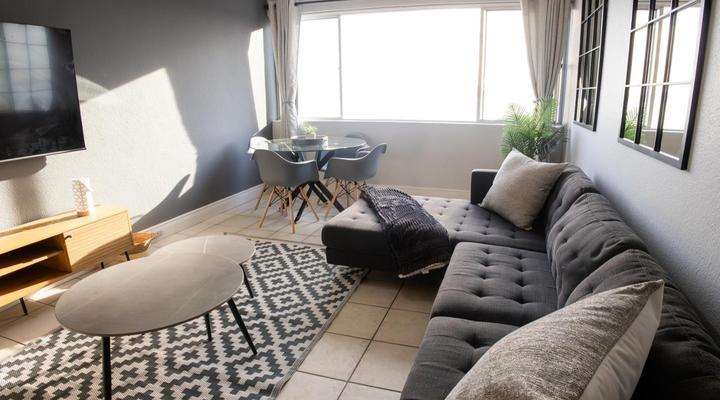 Romilly 32 Beachfront