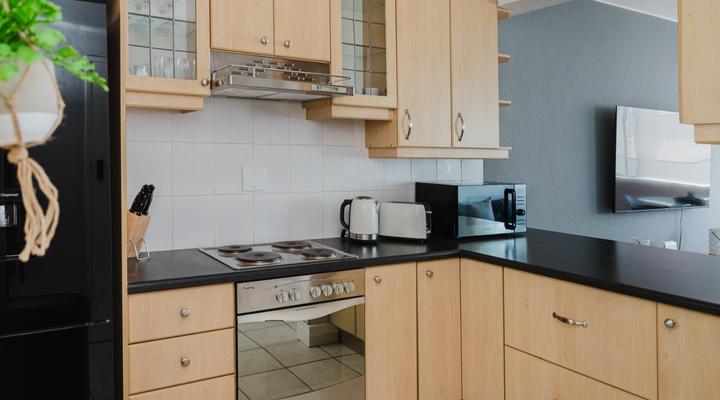 Romilly 32 Beachfront