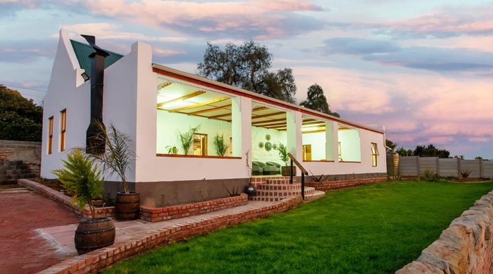 Ravenscliff White House