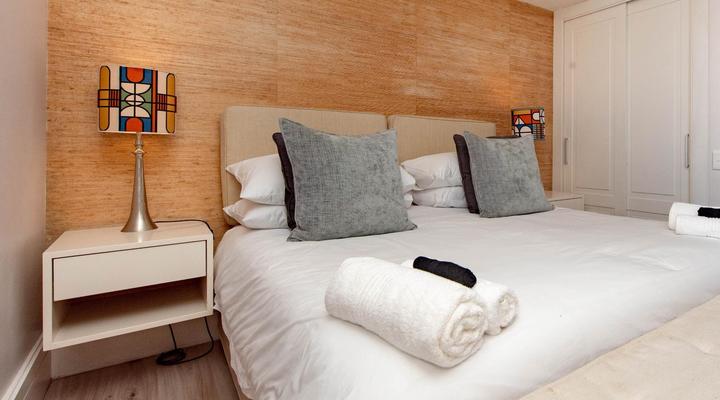 Luxury Gallery Apartment - Studio 106