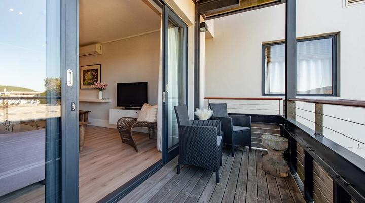 Luxury Gallery Apartment - Studio 106