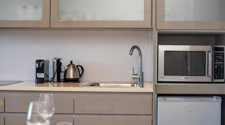 Luxury Gallery Apartment - Studio 106