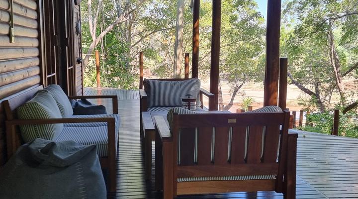 Paradise River Lodge