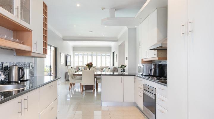 Villa Balmoral 14 by HostAgents