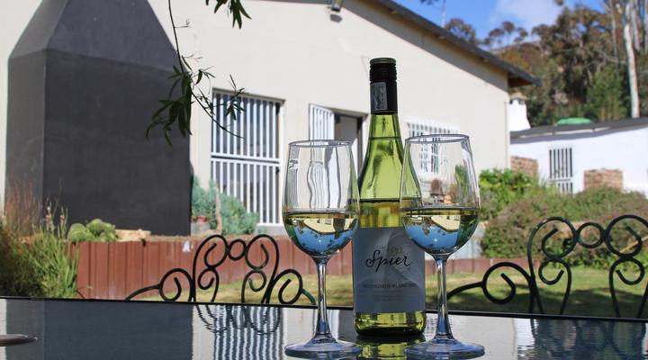 Vrugtegeur Guest Farms