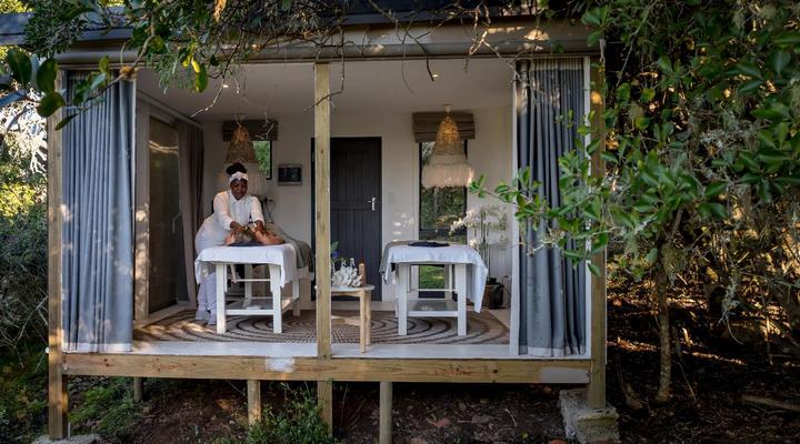 Belle Balance Bush Lodge