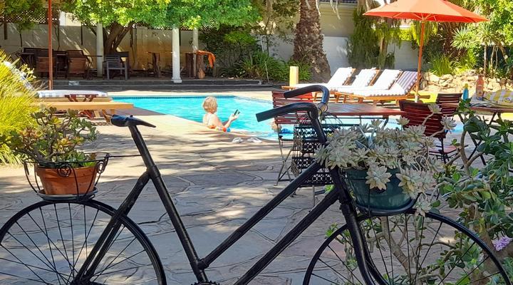 Easy Five Guest House