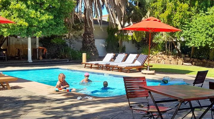 Easy Five Guest House