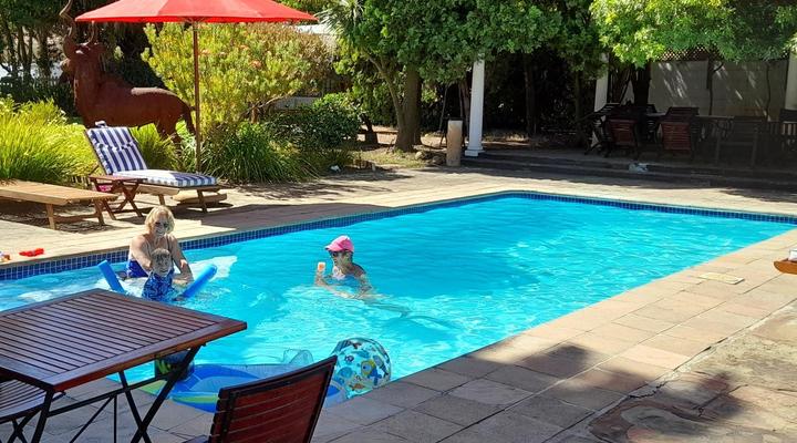 Easy Five Guest House