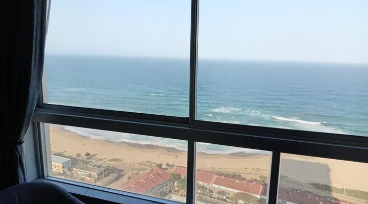 1703 on high tide AMANZIMTOTI