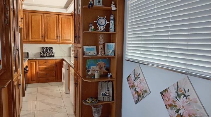 1703 on high tide AMANZIMTOTI