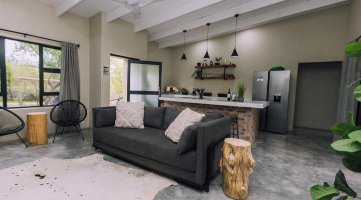 Crocodile Ridge Bush Villa