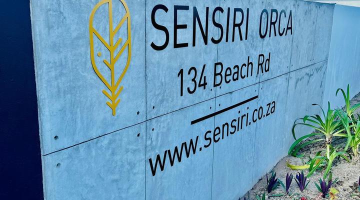 Sensiri Orca Beach House