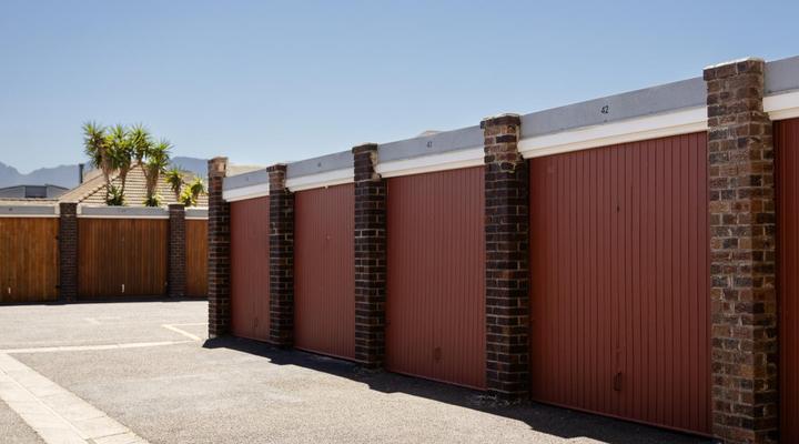 St Tropez Beachfront 306