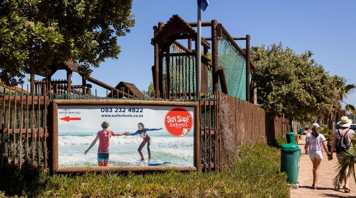 St Tropez Beachfront 306