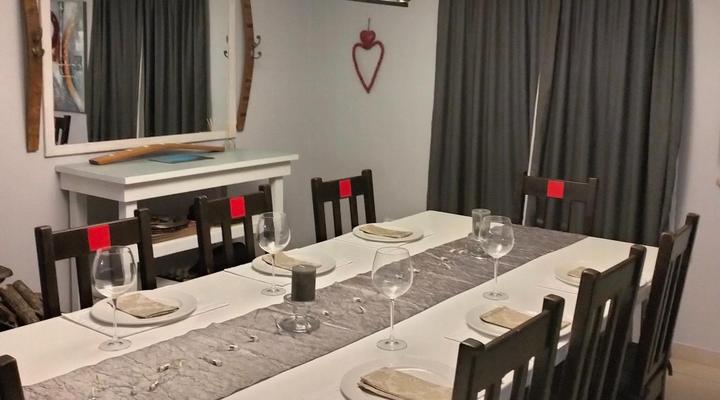 25 On Main Struisbaai