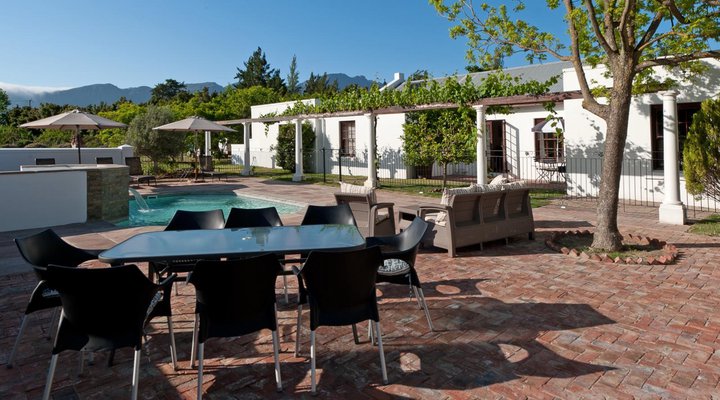 La Galiniere Guest Cottages