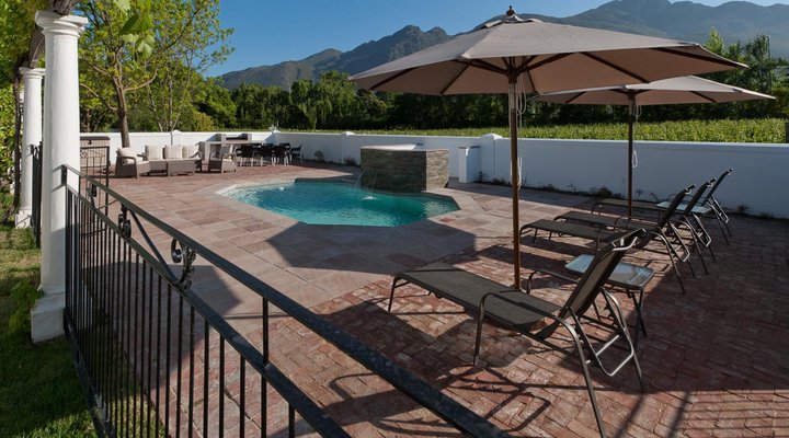 La Galiniere Guest Cottages