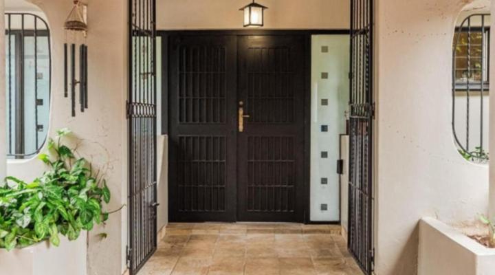 The Tropical Hut Lodges