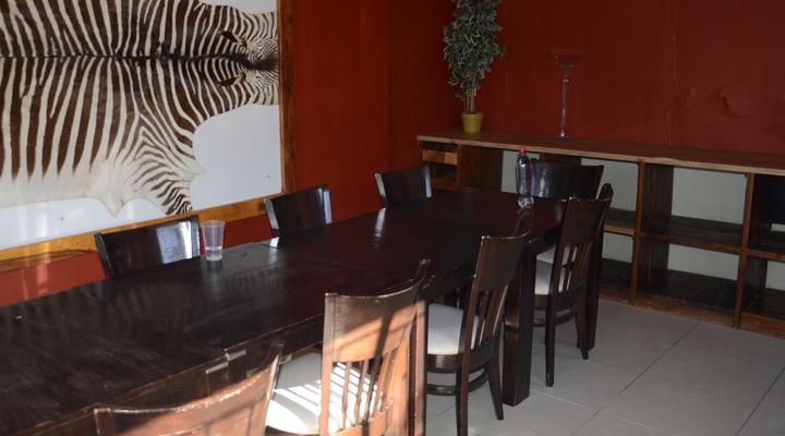 Oluzizi Guest House