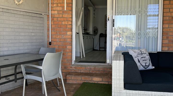 Bells & Whistles NO LOADSHEDDING