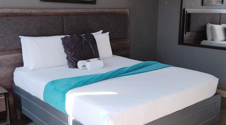 Kgakgamela Road Lodge